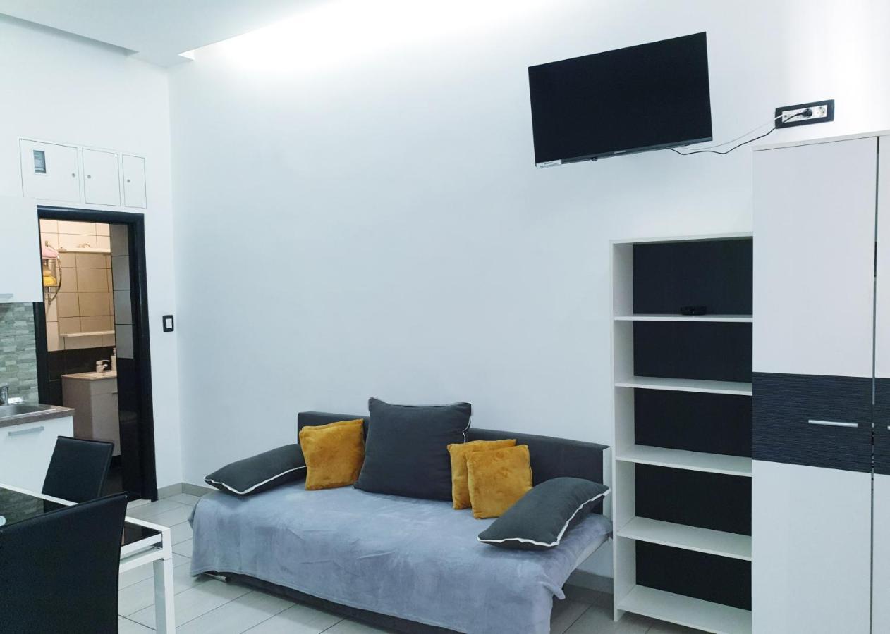Apartment Studios Centar *