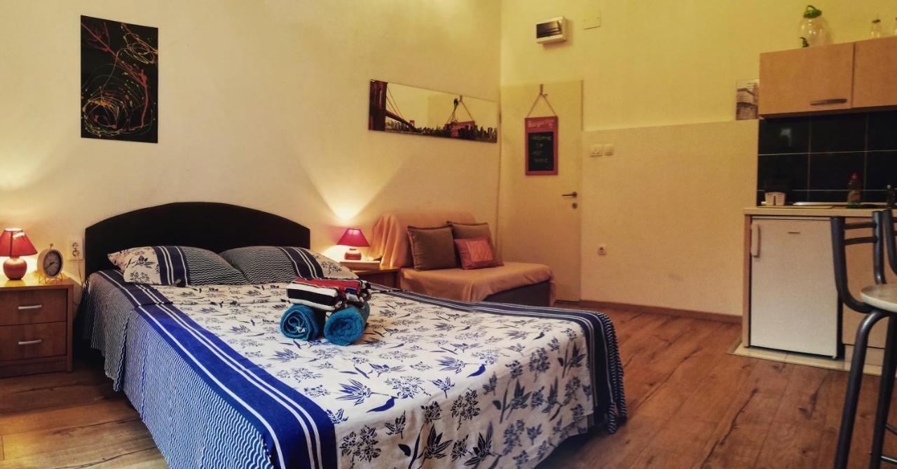 Studios Centar Apartment